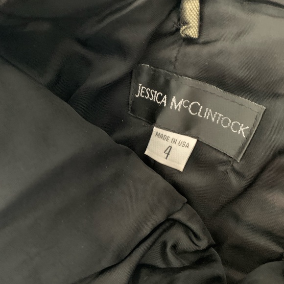 Jessica McClintock formal/prom/special occasion lace dress. - Picture 7 of 15